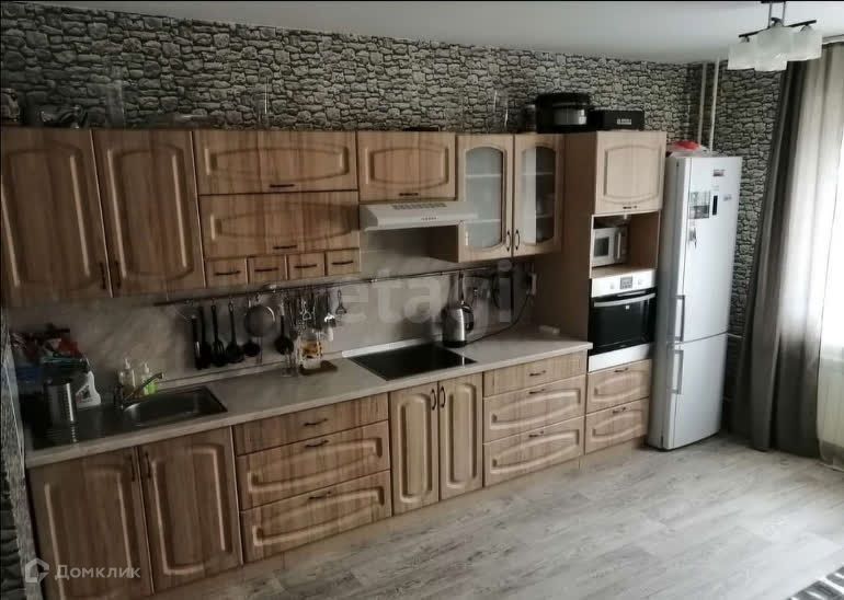 Продаётся 3-комнатная квартира, 77.4 м²