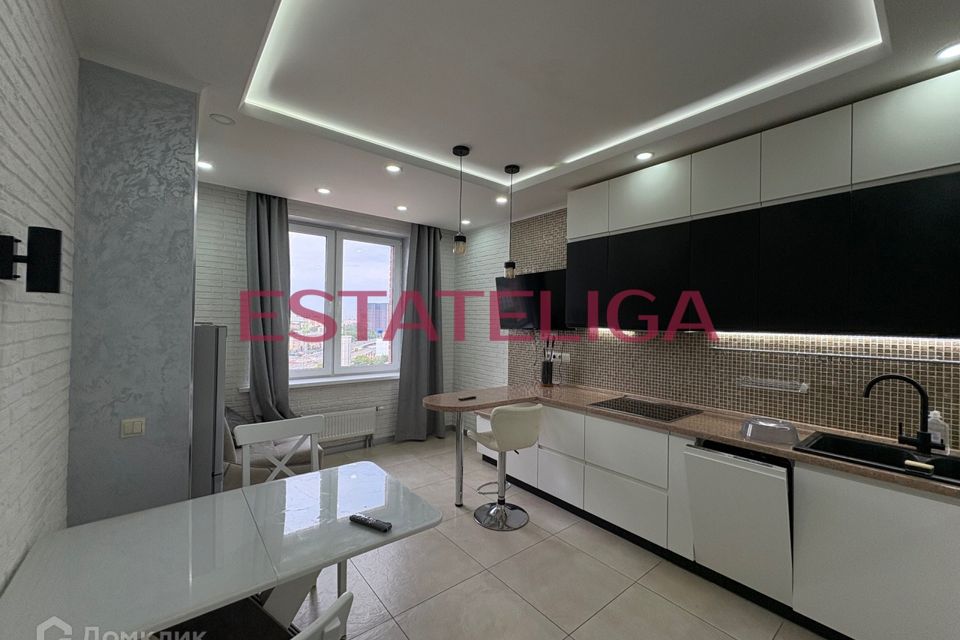 Продаётся 3-комнатная квартира, 64 м²