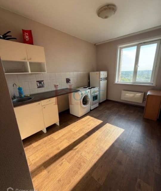 Сдаётся 1-комнатная квартира, 40 м²