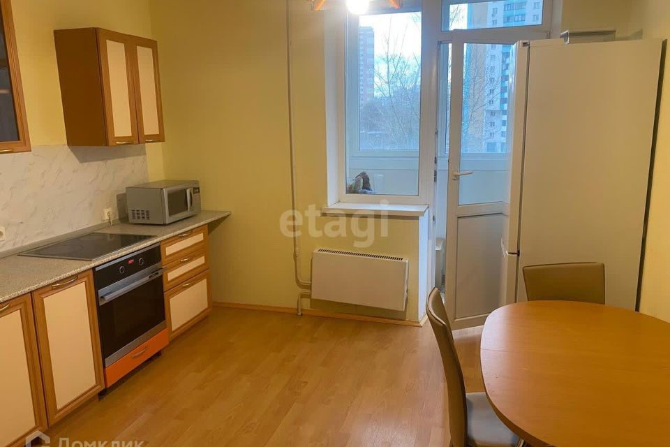 Продаётся 2-комнатная квартира, 63.3 м²