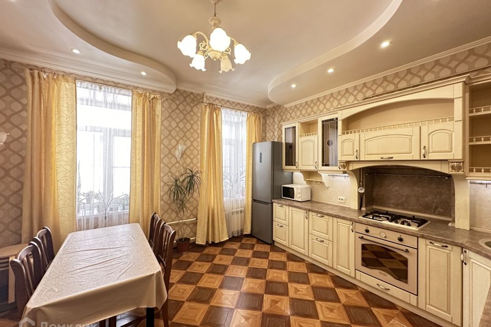 Продаётся 3-комнатная квартира, 77.4 м²