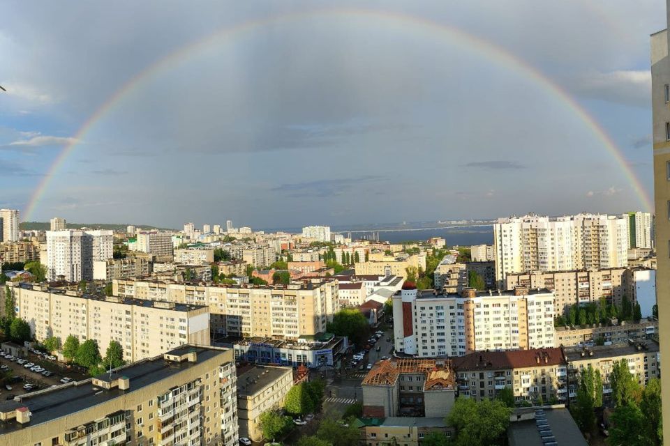 Продаётся 2-комнатная квартира, 70.3 м²