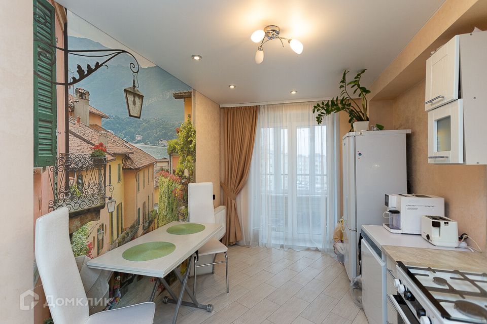 Продаётся 1-комнатная квартира, 41.8 м²