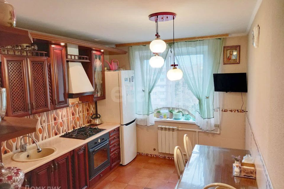 Продаётся 3-комнатная квартира, 69.4 м²