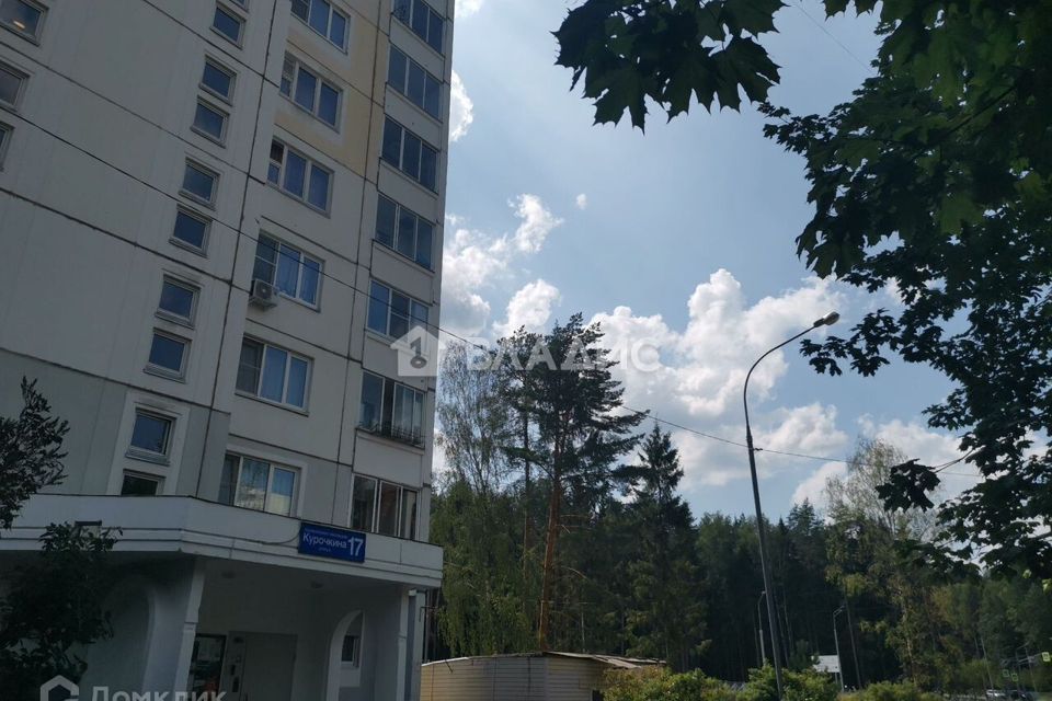Продаётся 1-комнатная квартира, 38.1 м²