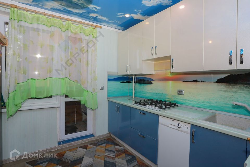 Продаётся 3-комнатная квартира, 65.7 м²