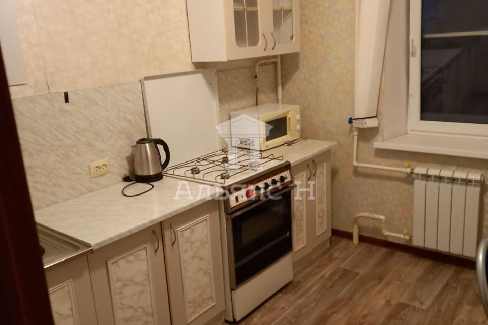 Сдаётся 1-комнатная квартира, 35 м²