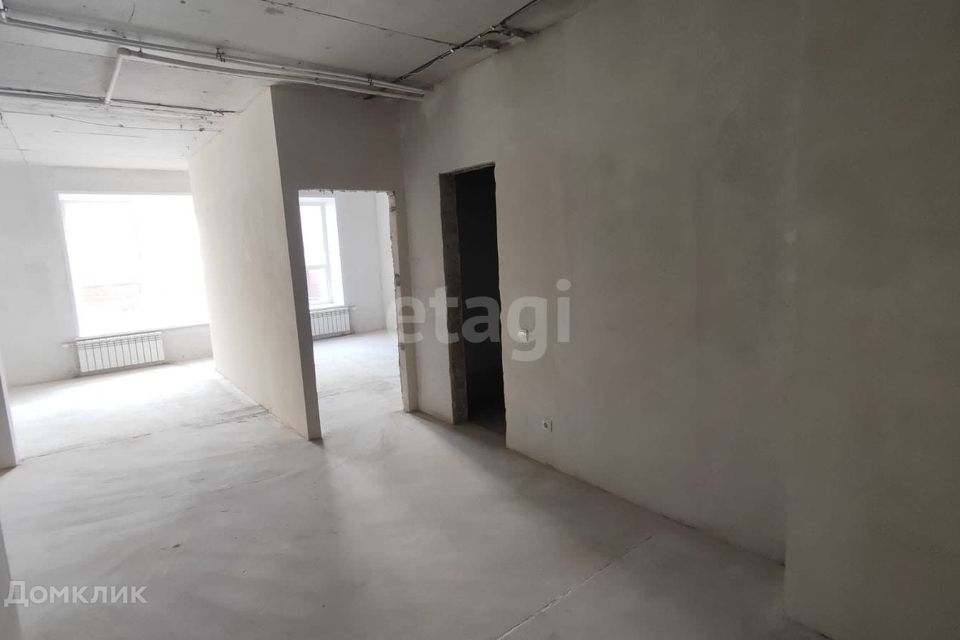 Продаётся 2-комнатная квартира, 66.7 м²
