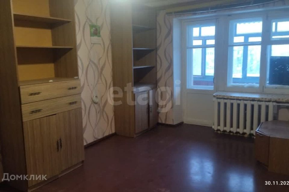 Продаётся 2-комнатная квартира, 41.8 м²
