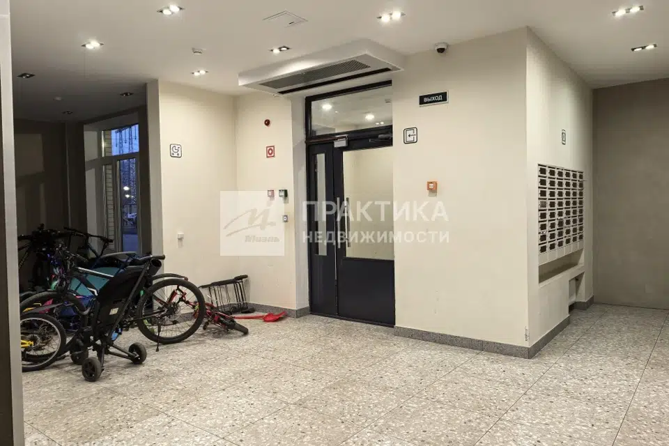 Продаётся 1-комнатная квартира, 41.6 м²