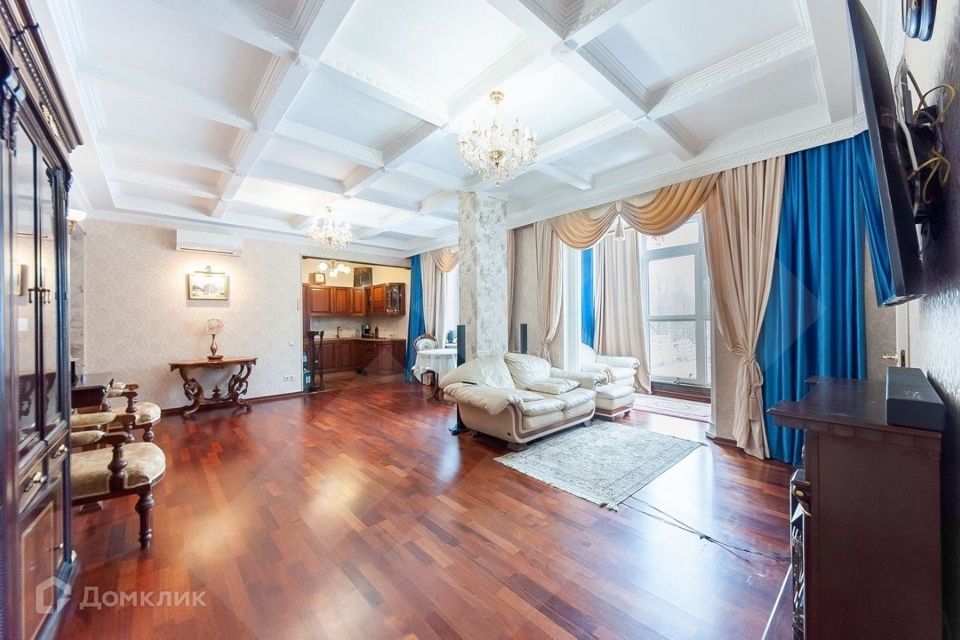 Сдаётся 3-комнатная квартира, 125 м²