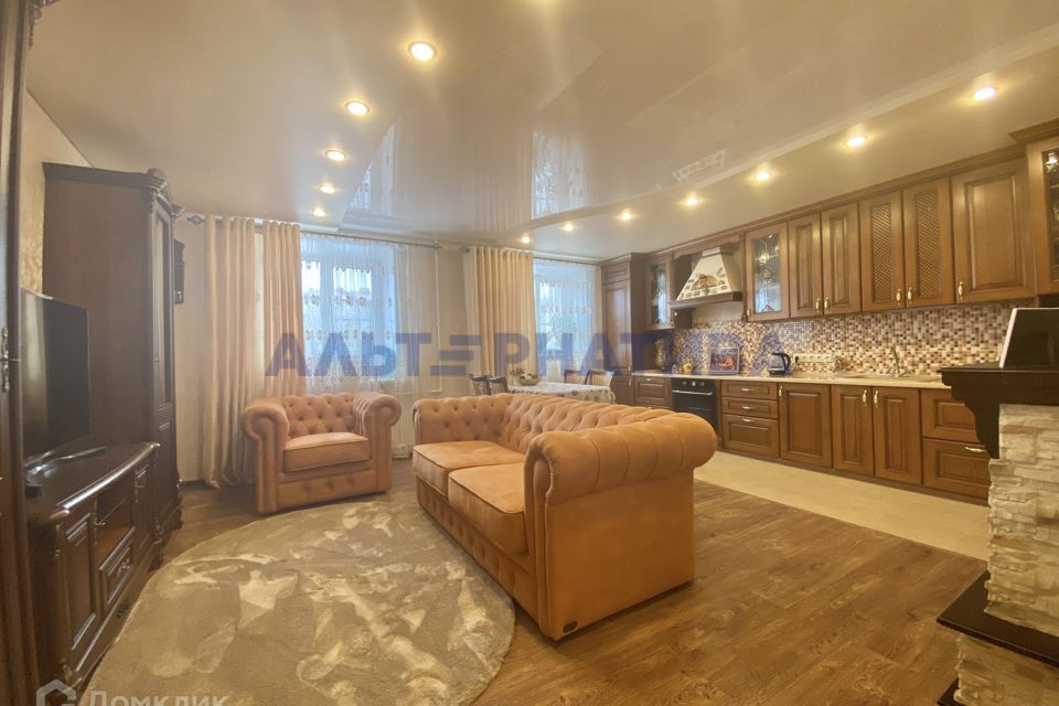 Продаётся 3-комнатная квартира, 92.9 м²