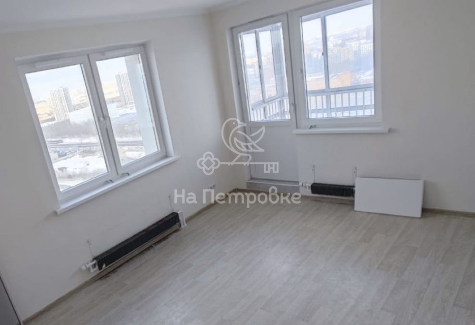 Продаётся 2-комнатная квартира, 57 м²