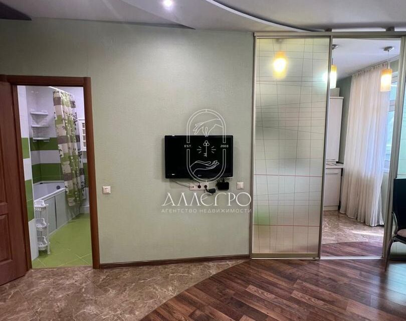 Сдаётся 1-комнатная квартира, 40 м²