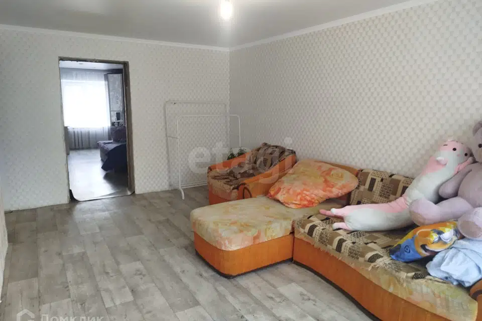 Продаётся 3-комнатная квартира, 57.8 м²