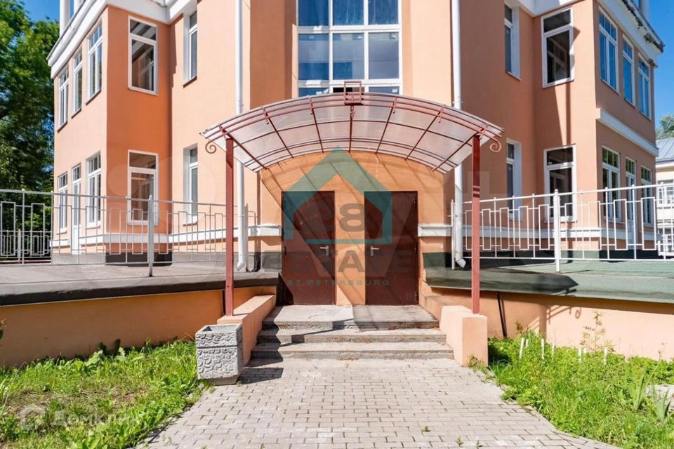 Продаётся 1-комнатная квартира, 58.2 м²