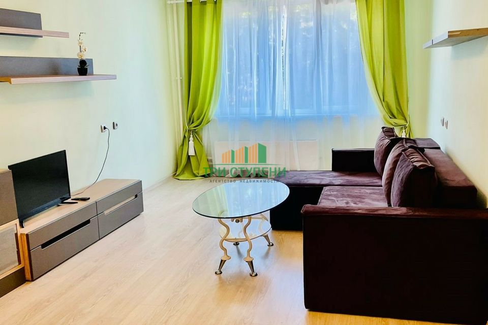 Продаётся 3-комнатная квартира, 87 м²