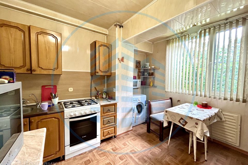 Продаётся 3-комнатная квартира, 59.2 м²