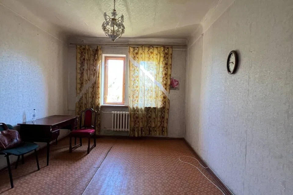 Продаётся 3-комнатная квартира, 70.6 м²