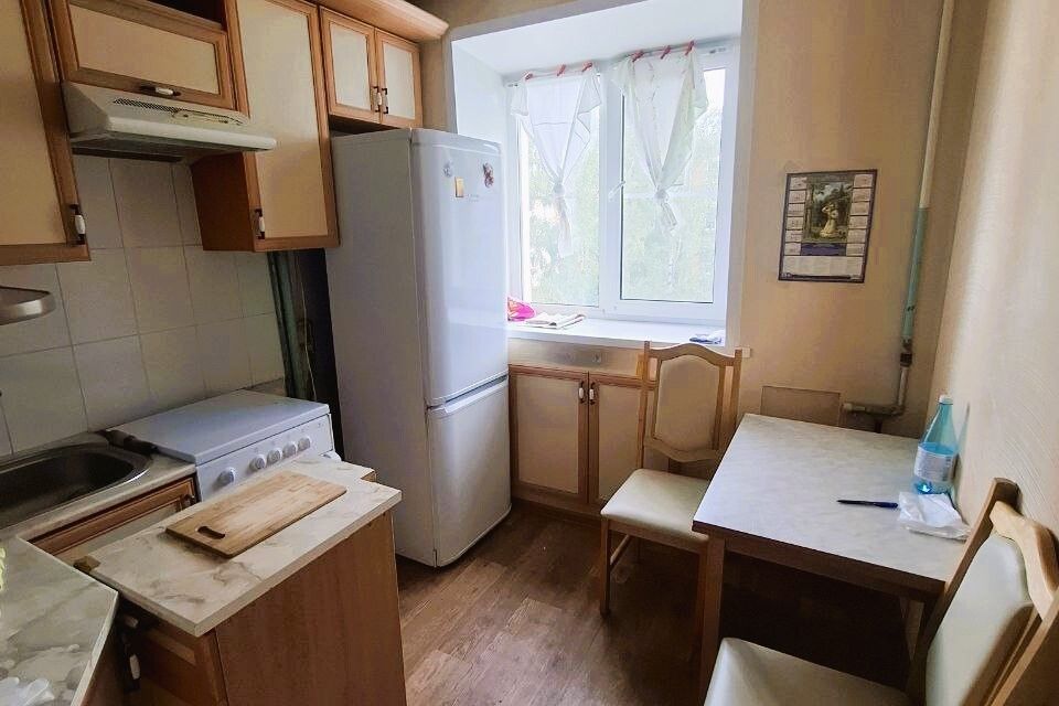 Продаётся 2-комнатная квартира, 42 м²