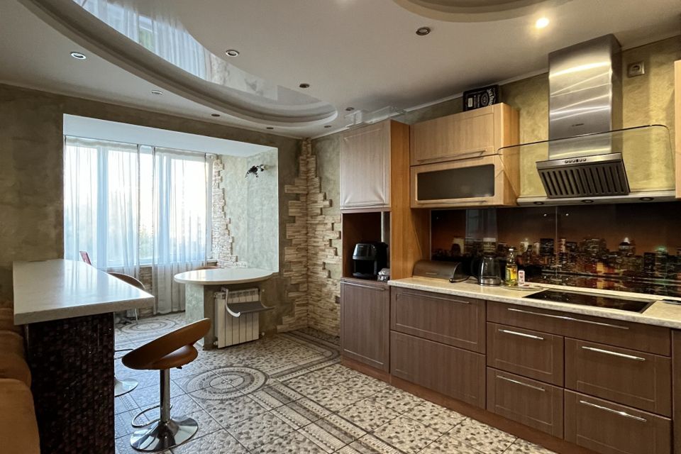 Продаётся 3-комнатная квартира, 88 м²