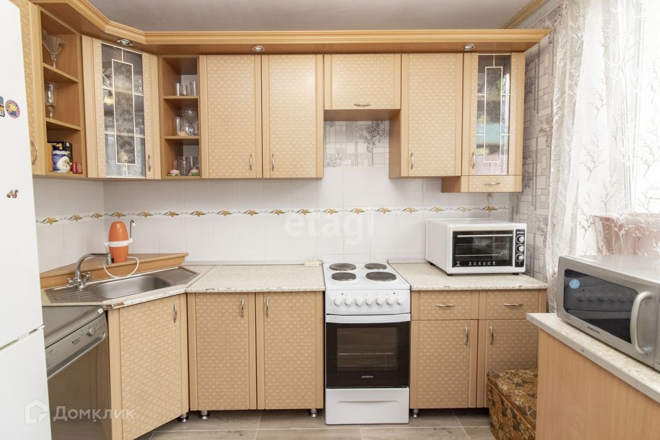 Продаётся 1-комнатная квартира, 42.9 м²