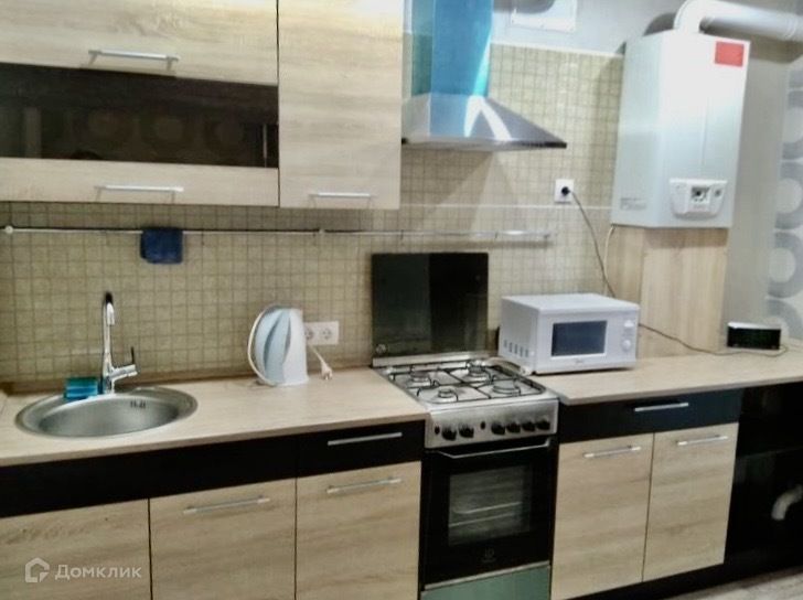 Сдаётся 1-комнатная квартира, 42 м²