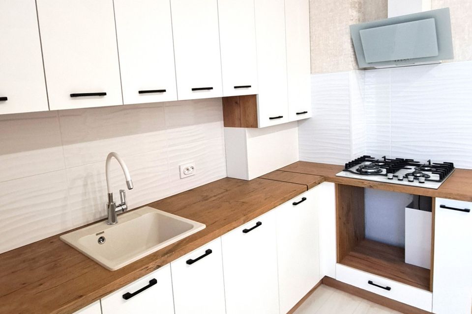 Продаётся 2-комнатная квартира, 53 м²