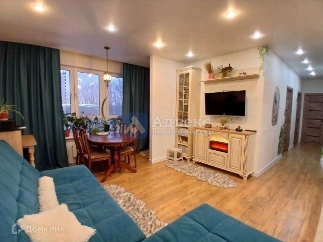 Продаётся 2-комнатная квартира, 60.2 м²