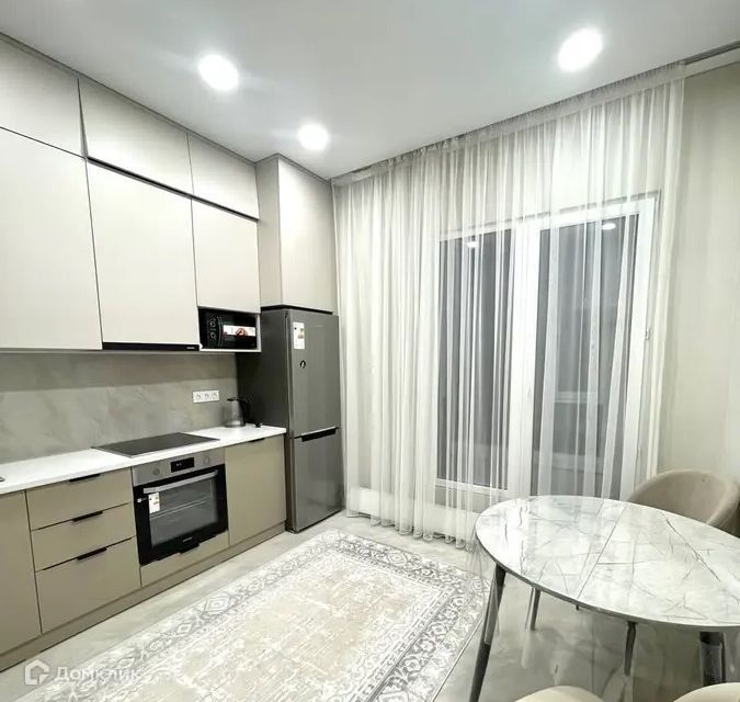 Сдаётся 1-комнатная квартира, 46 м²