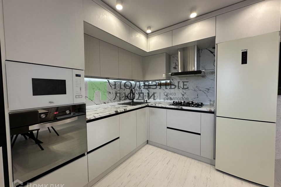 Продаётся 3-комнатная квартира, 87.9 м²