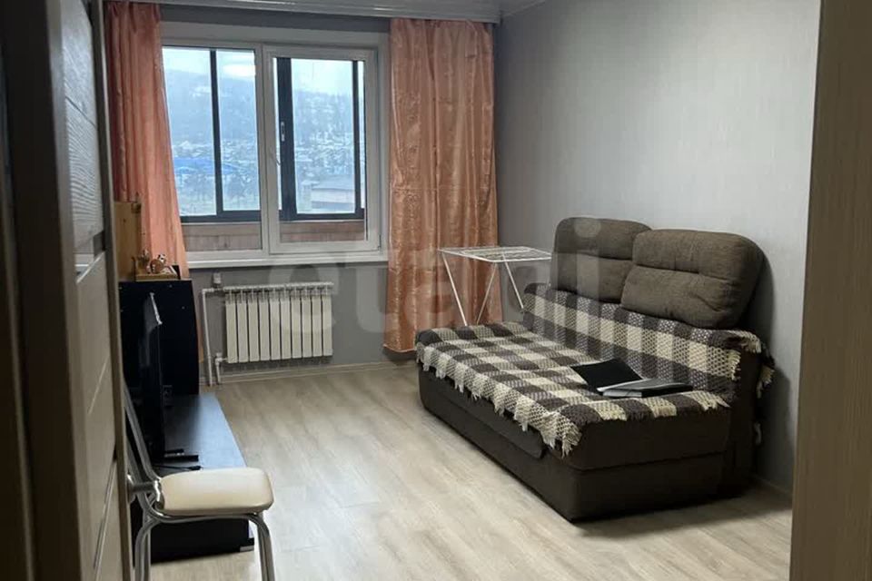 Продаётся 3-комнатная квартира, 75.2 м²