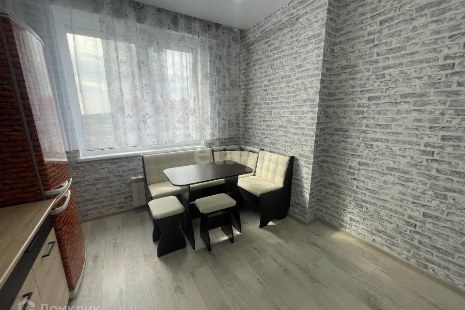 Продаётся 1-комнатная квартира, 46.3 м²