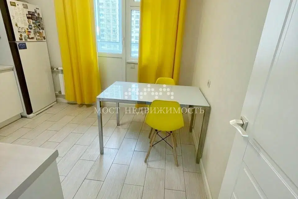 Продаётся 4-комнатная квартира, 104.2 м²