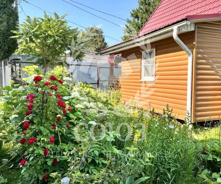 Продаётся 2-этажный дом, 49 м²