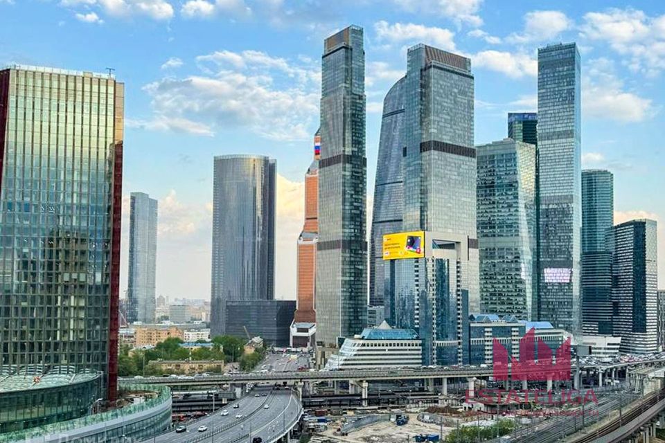 Продаётся 3-комнатная квартира, 87 м²