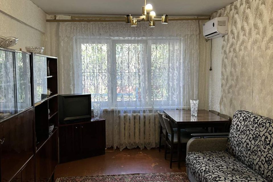 Продаётся 3-комнатная квартира, 60.1 м²
