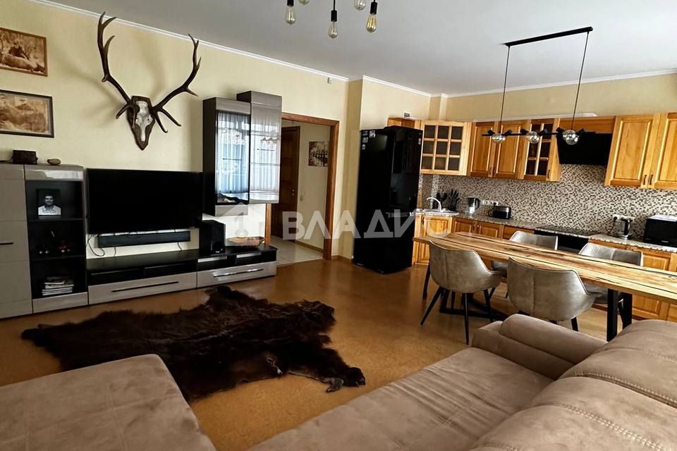 Продаётся 2-комнатная квартира, 80 м²