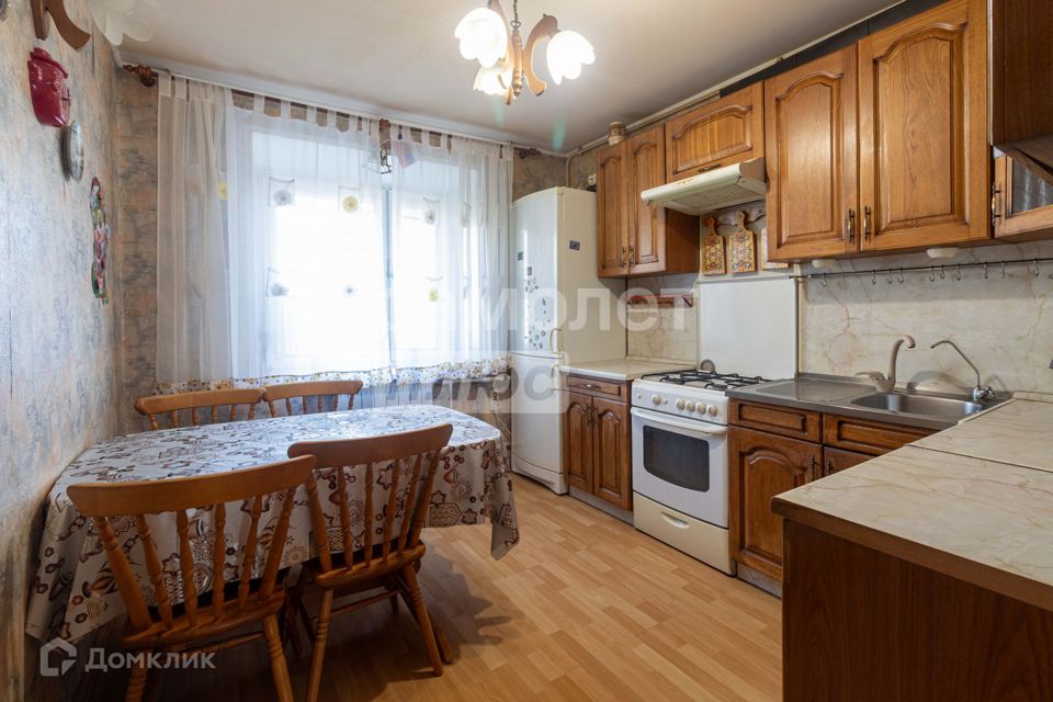 Продаётся 4-комнатная квартира, 80.9 м²