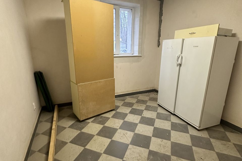 Сдаётся торговое помещение, 74 м²