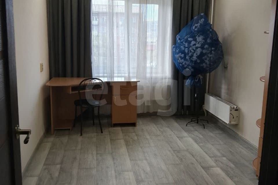 Продаётся 3-комнатная квартира, 66.8 м²