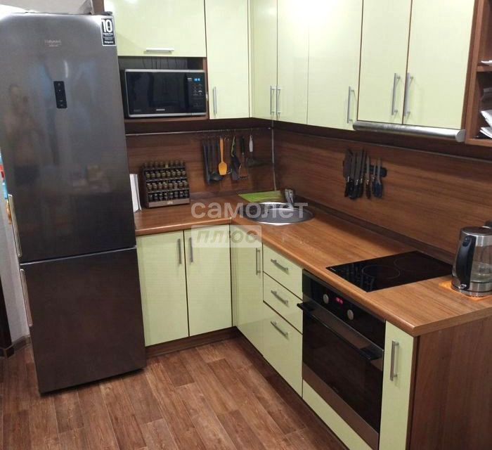 Продаётся 1-комнатная квартира, 43 м²