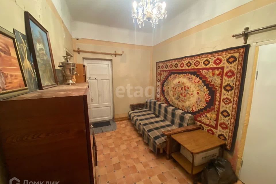 Продаётся 3-комнатная квартира, 35 м²