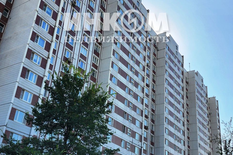 Продаётся 1-комнатная квартира, 37.5 м²