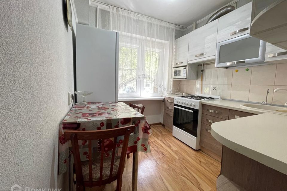 Сдаётся 2-комнатная квартира, 52 м²