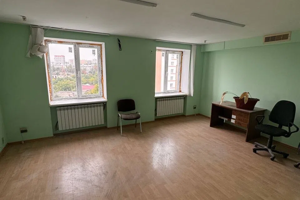 Сдаётся офис, 225 м²
