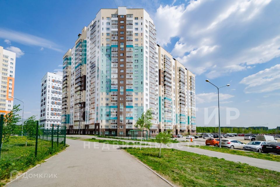 Продаётся 1-комнатная квартира, 40.3 м²