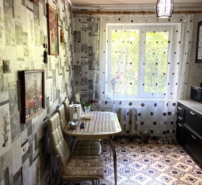 Продаётся 3-комнатная квартира, 62.2 м²