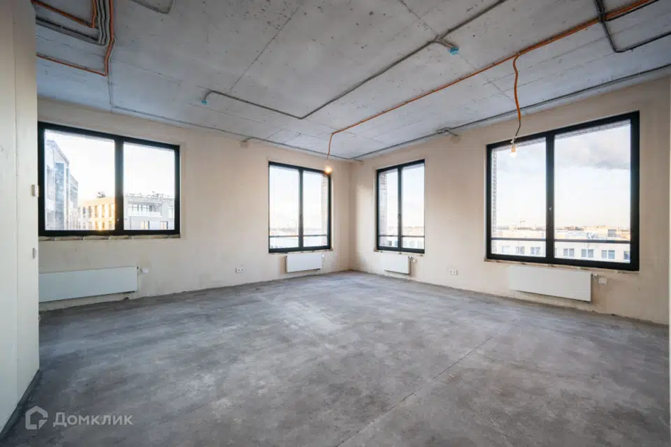 Продаётся 2-комнатная квартира, 90 м²