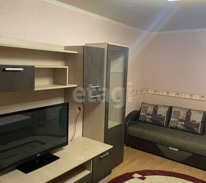 Сдаётся 2-комнатная квартира, 54 м²